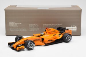 McLaren Mercedes MP4-20 P. de la Rosa F1 Test Car 2005 Minichamps 1:18 B66962343 Metāls — attēls 6 no 6