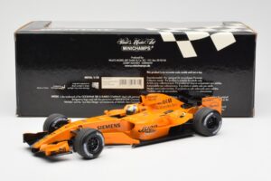 McLaren MP4-21 Mercedes #4 J.P. Montoya Interim Livery 2006 Minichamps 1:18 530061874 Metāls — attēls 6 no 6