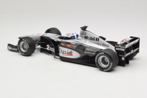 McLaren MP4-15 #2 D. Coulthard F1 2000 Minichamps 1:18 B66962118 Metāls — attēls 5 no 6