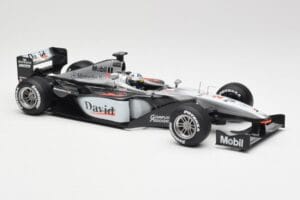 McLaren MP4-15 #2 D. Coulthard F1 2000 Hot Wheels 1:18 26740 Metāls — attēls 4 no 6