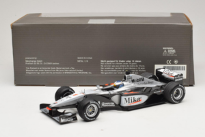 McLaren MP4-15 #1 M. Hakkinen F1 2000 Minichamps 1:18 B66962117 Metāls — attēls 6 no 6