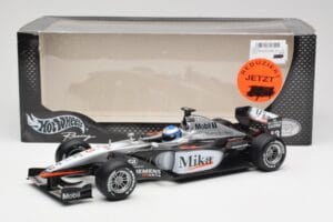 McLaren MP4-16 #4 M. Häkkinen F1 2001 Hot Wheels 1:18 50198 Metāls — attēls 6 no 6