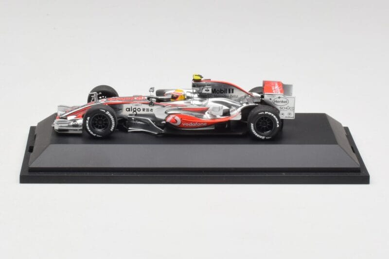 McLaren MP4-22 #2 L. Hamilton F1 2007 Minichamps 1:43 McLaren MP4-22 #2 L. Hamilton F1 2007 Minichamps 1:43 B66962284 Metāls