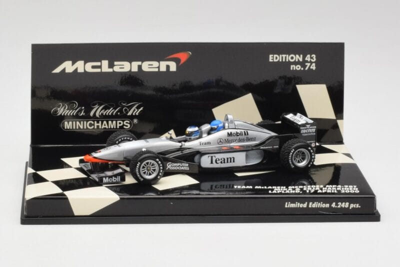McLaren MP4/98T 2-Seater M. Hakkinen / E. Hakkinen F1 2000 Minichamps 1:43 McLaren MP4/98T 2-Seater M. Hakkinen / E. Hakkinen F1 2000 Minichamps 1:43 530984378 Metāls