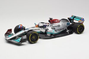 Mercedes AMG W13 E Performance Petronas #63 G. Russell Miami GP 2022 Minichamps 1:18 110220563 Metāls