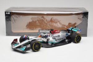 Mercedes AMG W13 E Performance Petronas #63 G. Russell Miami GP 2022 Minichamps 1:18 110220563 Metāls — attēls 7 no 7