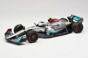 Mercedes AMG W13 E Performance Petronas #44 L. Hamilton Spanish GP 2022 Minichamps 1:18 110220044 Metāls