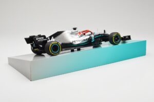 Mercedes AMG Petronas W10 EQ Power+ #44 L. Hamilton Monaco GP Winner 2019 Minichamps 1:18 113906644 Sveķi — attēls 3 no 7