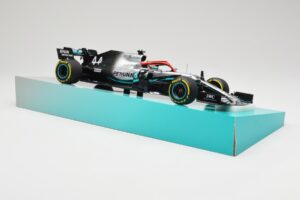 Mercedes AMG Petronas W10 EQ Power+ #44 L. Hamilton Monaco GP Winner 2019 Minichamps 1:18 113906644 Sveķi — attēls 4 no 7