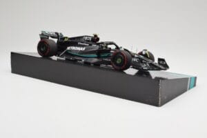 Mercedes AMG W14 E Performance Petronas #44 L. Hamilton Australian GP 2023 Minichamps 1:18 113230144 Sveķi — attēls 5 no 7