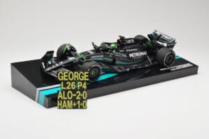 Mercedes AMG W14 E Performance Petronas #63 G. Russell Bahrain GP 2023 Minichamps 1:18 113230163 Sveķi — attēls 2 no 7