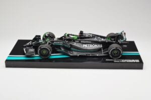 Mercedes AMG W14 E Performance Petronas #63 G. Russell Bahrain GP 2023 Minichamps 1:18 113230163 Sveķi