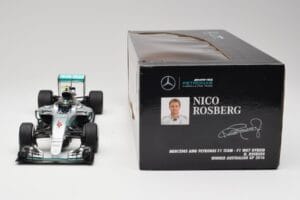 Mercedes AMG W07 #6 N. Rosberg Australia GP Winner 2016 Minichamps 1:18 110160006 Metāls — attēls 7 no 7