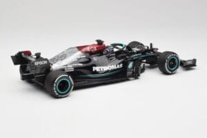 Mercedes AMG W12 #44 L. Hamilton Bahrain GP 2021 Minichamps 1:18 110210144 Metāls — attēls 2 no 7