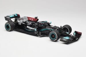 Mercedes AMG W12 #44 L. Hamilton Bahrain GP 2021 Minichamps 1:18 110210144 Metāls — attēls 4 no 7