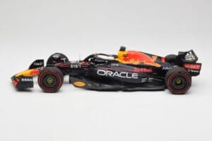 Oracle Red Bull Racing RB18 #1 M. Verstappen Winner Belgian GP 2022 Minichamps 1:18 110221401 Metāls — attēls 5 no 7
