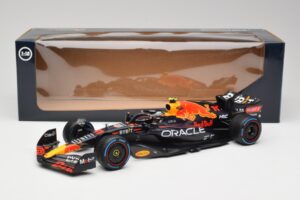 Oracle Red Bull Racing RB18 #11 S. Perez Monaco GP Winner Rain Tyre Version 2022 Minichamps 1:18 110222711 Metāls — attēls 7 no 7