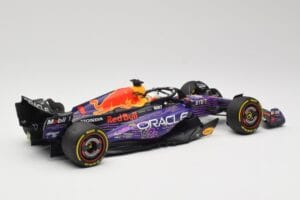 Oracle Red Bull Racing RB19 #33 M. Verstappen Las Vegas GP Winner 2023 Minichamps 1:18 110232201 Sveķi — attēls 2 no 7