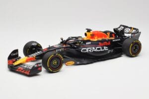 Oracle Red Bull Racing RB19 #1 M. Verstappen Winner Abu Dhabi GP 2023 Minichamps 1:18 110232301 Metāls