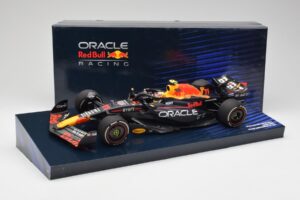 Red Bull Racing RB19 #11 S. Perez Winner Saudi Arabian GP 2023 Minichamps 1:18 113230111 Metāls — attēls 6 no 6