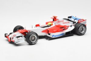 Panasonic Toyota Racing TF106 #8 R. Schumacher F1 2006 Minichamps 1:18 100060007 Metāls