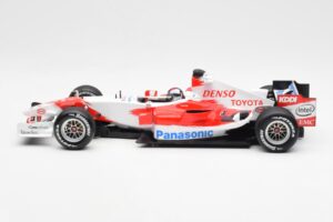 Toyota TF106 Panasonic Toyota Racing J. Trulli F1 Presentation 2006 Minichamps 1:18 AM59554H Metāls — attēls 3 no 6