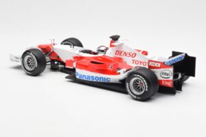 Toyota TF106 Panasonic Toyota Racing J. Trulli F1 Presentation 2006 Minichamps 1:18 AM59554H Metāls — attēls 5 no 6