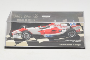 Toyota TF106 Panasonic #12 J. Trulli Panasonic Toyota Racing Showcar 2006 Minichamps 1:43 400060078 Metāls — attēls 4 no 5