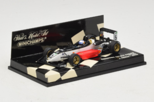 Toyota TF106 #12 J. Trulli Panasonic Toyota Racing F1 2006 Minichamps 1:43 400060008 Metāls — attēls 2 no 5