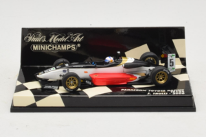 Toyota TF106 #12 J. Trulli Panasonic Toyota Racing F1 2006 Minichamps 1:43 400060008 Metāls