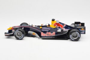 Red Bull Racing Cosworth RB1 #15 C. Klien F1 2005 Minichamps 1:18 100050015 Metāls — attēls 3 no 6