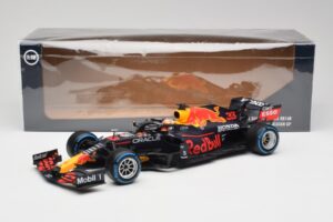Red Bull Racing Honda RB16B #33 M. Verstappen Belgian GP Winner 2021 Minichamps 1:18 110211333 Sveķi — attēls 7 no 7
