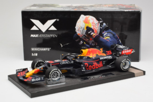 Red Bull Racing RB16B #33 M. Verstappen Monaco GP Winner 2021 Minichamps 1:18 113210533-R1 Sveķi — attēls 6 no 6