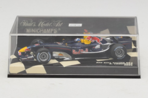Red Bull Racing RB2 #14 D. Coulthard F1 2006 Minichamps 1:43 400060014 Metāls — attēls 5 no 5