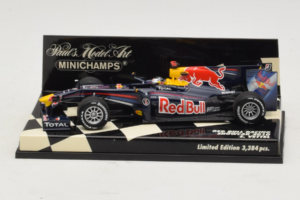 Red Bull Racing RB6 S. Vettel F1 Showcar 2010 Minichamps 1:43 400100075 Metāls