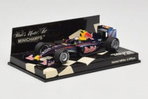Red Bull Racing Renault RB5 #15 S. Vettel Showcar 2009 Minichamps 1:43 400090085 Metāls — attēls 2 no 5
