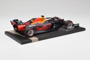 Red Bull RB15 #33 M. Verstappen Brazil GP Winner 2019 Minichamps 1:18 113191933 Metāls — attēls 3 no 7