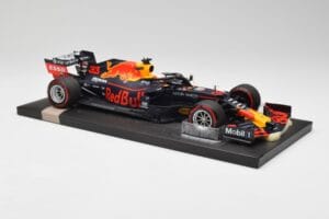 Red Bull RB15 #33 M. Verstappen Brazil GP Winner 2019 Minichamps 1:18 113191933 Metāls — attēls 4 no 7