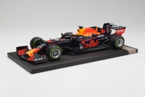 Red Bull RB15 #33 M. Verstappen German GP Winner Wet 2019 Minichamps 1:18 113191133 Metāls — attēls 2 no 7