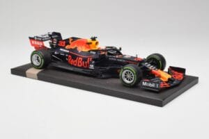 Red Bull RB15 #33 M. Verstappen German GP Winner Wet 2019 Minichamps 1:18 113191133 Metāls — attēls 4 no 7