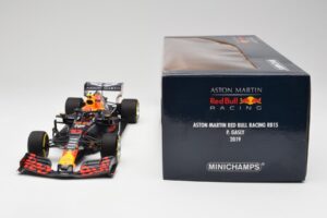 Red Bull RB15 #10 P. Gasly F1 2019 Minichamps 1:18 110190010 Metāls — attēls 7 no 7