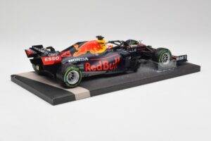 Red Bull RB16B #33 M. Verstappen Emilia Romagna GP Winner 2021 Minichamps 1:18 113210233T Metāls — attēls 3 no 6
