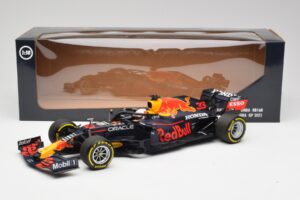 Red Bull RB16B #33 M. Verstappen Emilia Romagna GP Winner Mid Race Tyres 2021 Minichamps 1:18 110210133 Metāls — attēls 6 no 7