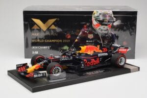 Red Bull RB16B #33 M. Verstappen Abu Dhabi GP 2021 Winner Missing Figurine & Pitboard Minichamps 1:18 113212333 Sveķi — attēls 7 no 7