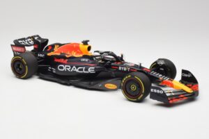 Red Bull RB18 #1 M. Verstappen France GP Winner 2022 Minichamps 1:18 110221201 Metāls — attēls 4 no 7