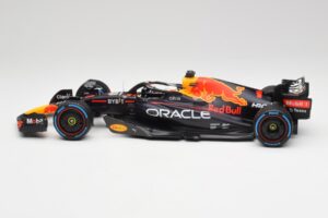 Red Bull RB18 #1 M. Verstappen Monaco GP 3rd Wet 2022 Minichamps 1:18 110220701 Metāls — attēls 3 no 7