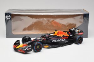 Red Bull RB18 #1 M. Verstappen Monaco GP 3rd Wet 2022 Minichamps 1:18 110220701 Metāls — attēls 6 no 7