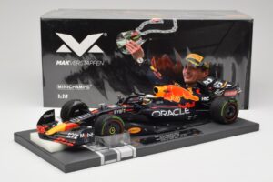 Red Bull RB18 #1 M. Verstappen Emilia Romagna GP 2022 Winner Minichamps 1:18 113220401 Sveķi — attēls 7 no 7