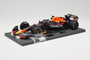 Red Bull RB18 #1 M. Verstappen Miami GP 2022 Winner Minichamps 1:18 113220301 Sveķi — attēls 2 no 7