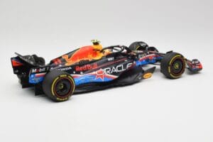 Red Bull RB19 #1 M. Verstappen Austin GP Winner 2023 Minichamps 1:18 110231901 Metāls — attēls 2 no 6